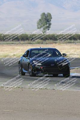 media/Sep-15-2024-Speed Ventures (Sun) [[7a54f7ed2f]]/86 Group/Session 1 (Outside Grapevine)/